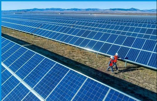 últimas notícias da empresa sobre Gerenciamento da operação e manutenção de usinas fotovoltaicas de UAV MYUAV: solução de implantação de software