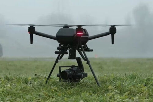 últimas notícias da empresa sobre 10 kg de carga líquida Drones amarrados: uma força tecnológica emergente com aplicações em vários domínios