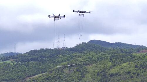 últimas notícias da empresa sobre Transportes de energia da China para novas alturas: pesquisa e desenvolvimento independentes de drones pesados "granas conjuntas de aeronaves duplas" Yunnan Yuxi estreia bem sucedida