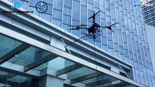 últimas notícias da empresa sobre MYUAV UAV de limpeza de alta altitude de cabos duplos ilumina o "horário urbano" de Shenzhen Chuangzhi Yuncheng, estabelecendo um novo paradigma para limpeza